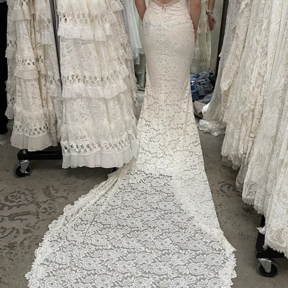 NEW Grace Loves Lace Gia Dress - Picture 2 of 6